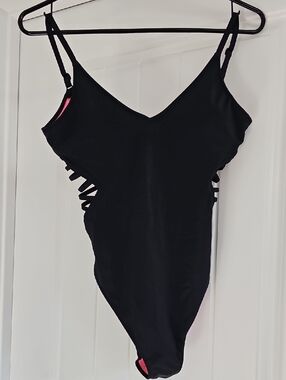 PINK Victoria's Secret Black with Pink Interior One-piece Swimsuit, Size Medium